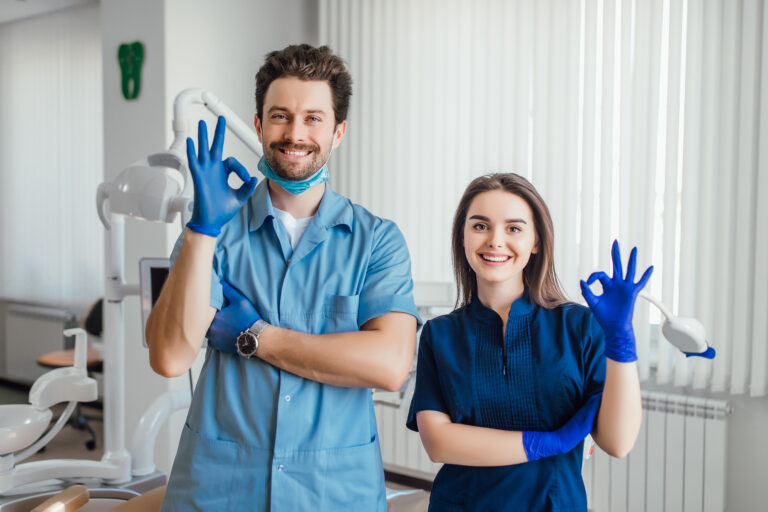 Dentista, PF ou PJ Vociem